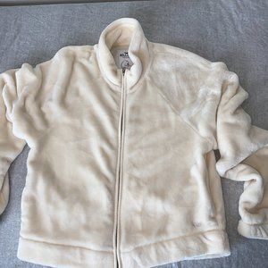 Hollister Co. Women's Ivory Plush Zip Front Jacket M